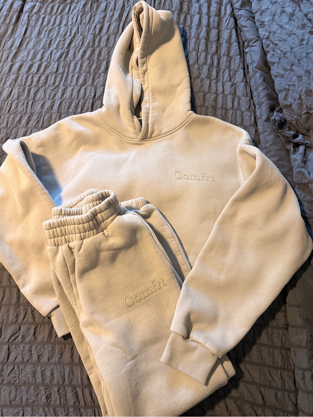 Comfrt Beige set size SMALL